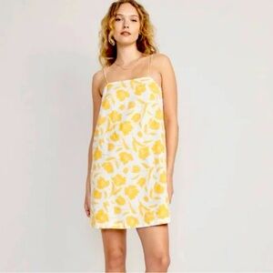 Old Navy floral dress